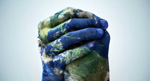 Chi siamo quando difendiamo il pianeta? La ricerca dell'identit� nelle sfide ambientali